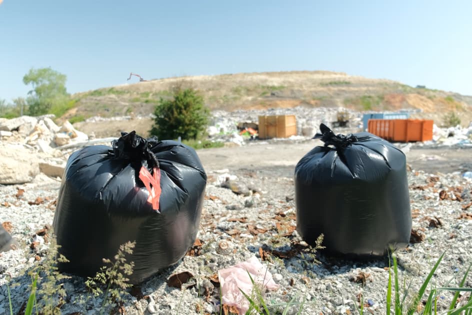 artwork Ірини Кабиш - - проект Rubbish Paradise