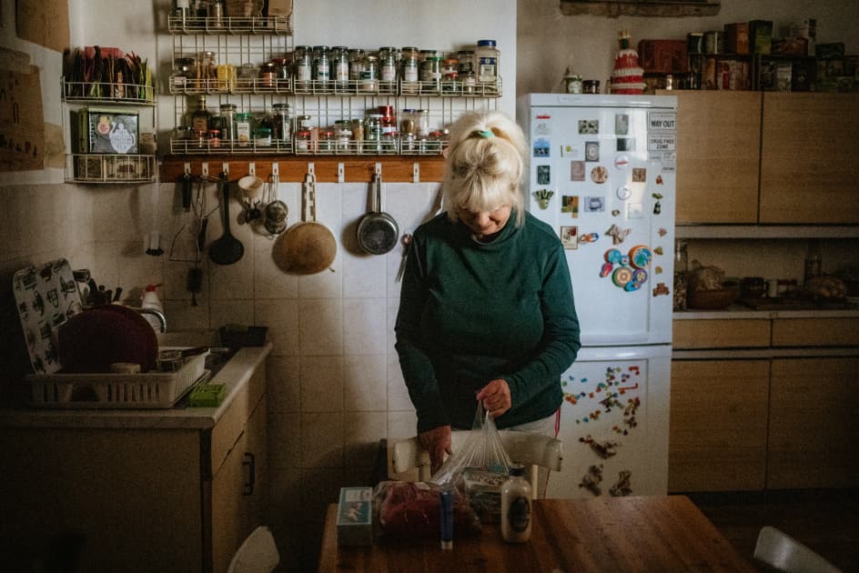 artwork Hanna Hrabarska -  - My Mom Wants to Go Back Home