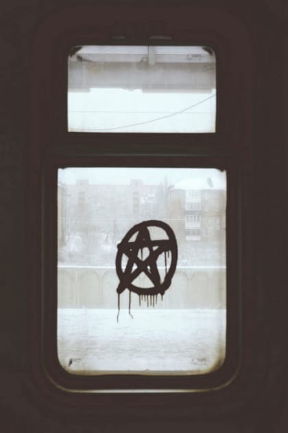 artwork Maria Petrenko -  - Tention