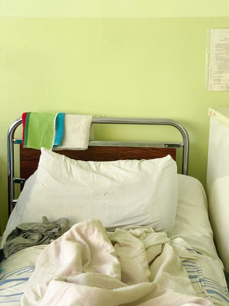 artwork Oksana Nevmerzhytska -  - Hospital. Lost in time
