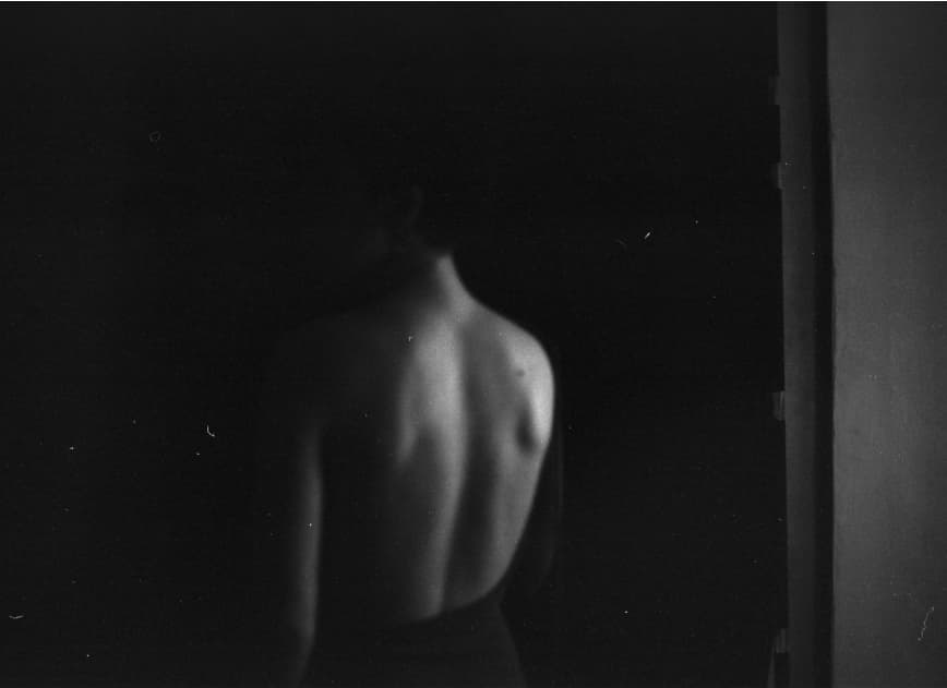 artwork Polina Petrishyna -  - Dangerous! — the body speaks through us