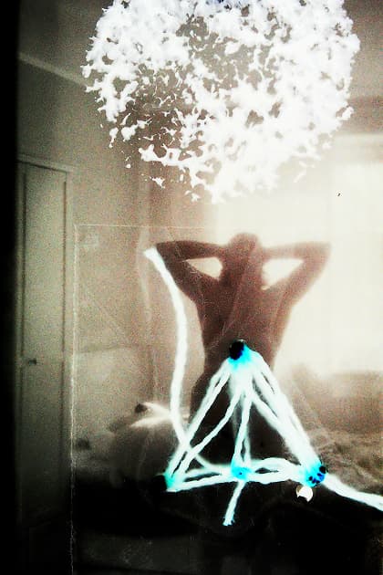 artwork Anastasiia Mietielieva (Brunnen) -  - You and i are in this ourselves