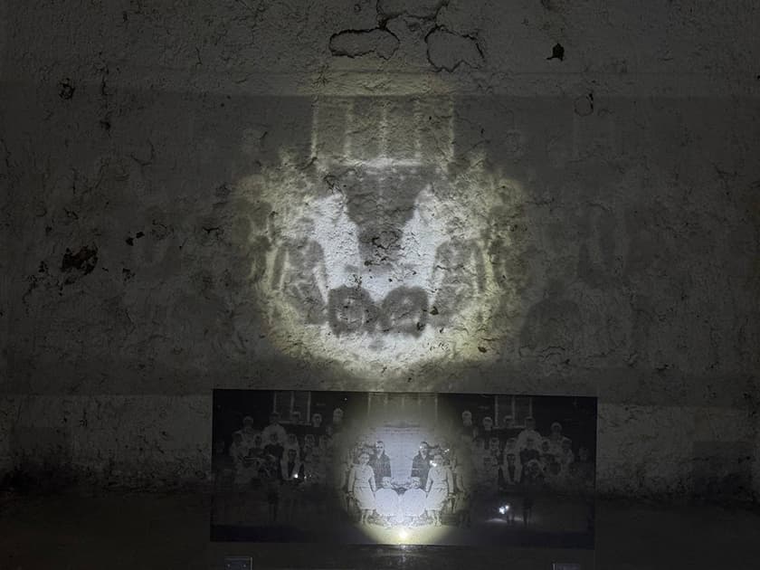 artwork Eva Fomitski -  - SPILL NYY KOD