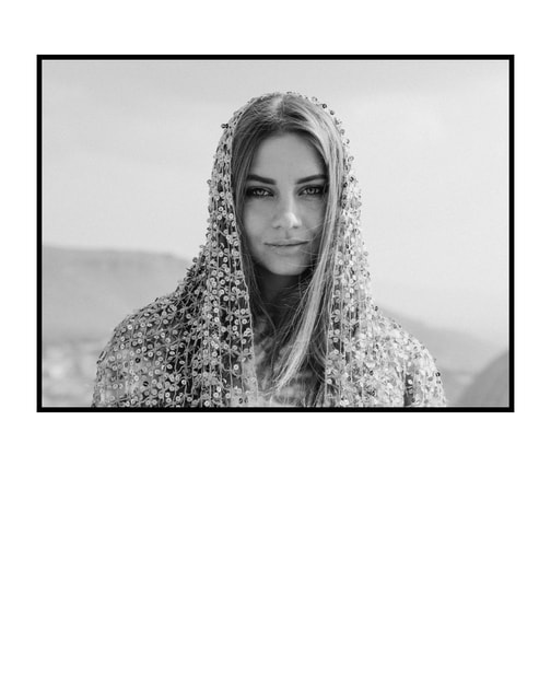 artwork Tetiana Udovychenko - Insan evrenin içinde bir Evrendir