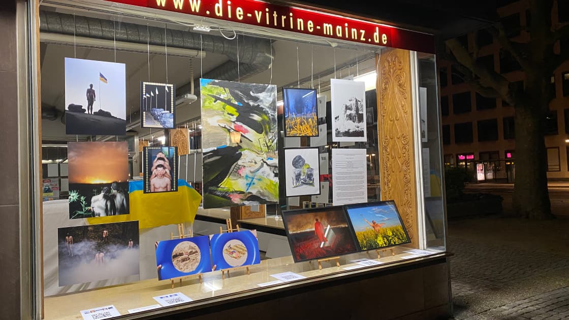 exhibition MYPH Krieg