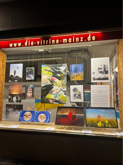 exhibition MYPH Krieg