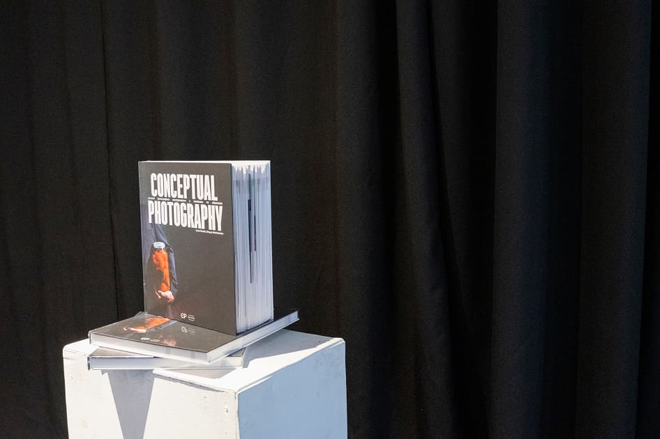 exhibition MYPH PHOTOGRAPHY PRIZE 2024 в Асортиментній Кімнаті