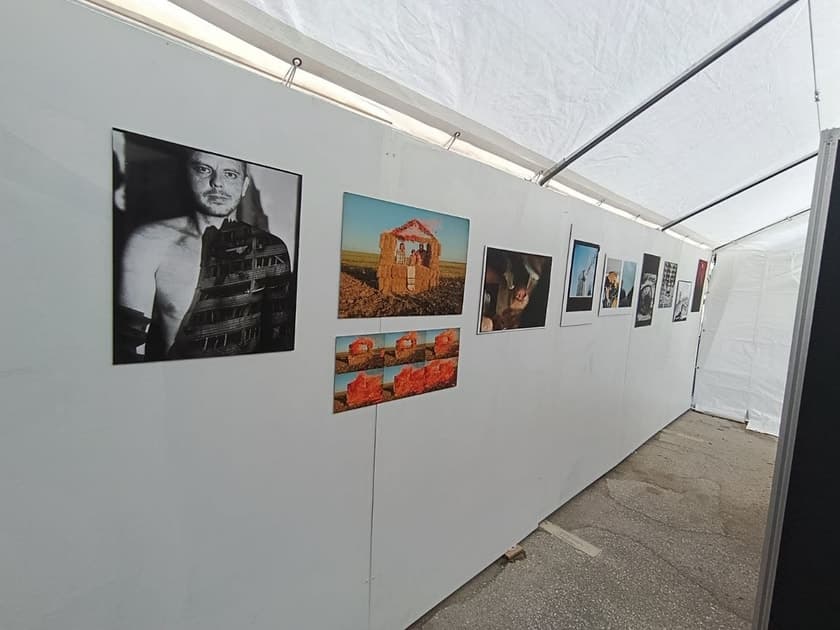 exhibition Do Not Forget