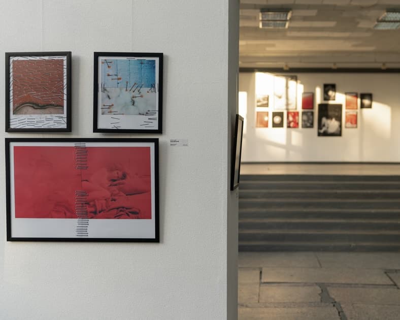 exhibition Крізь досвід - виставка MYPH