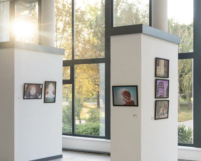exhibition Крізь досвід - виставка MYPH