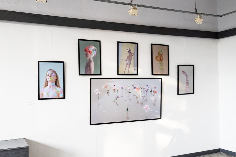exhibition Крізь досвід - виставка MYPH